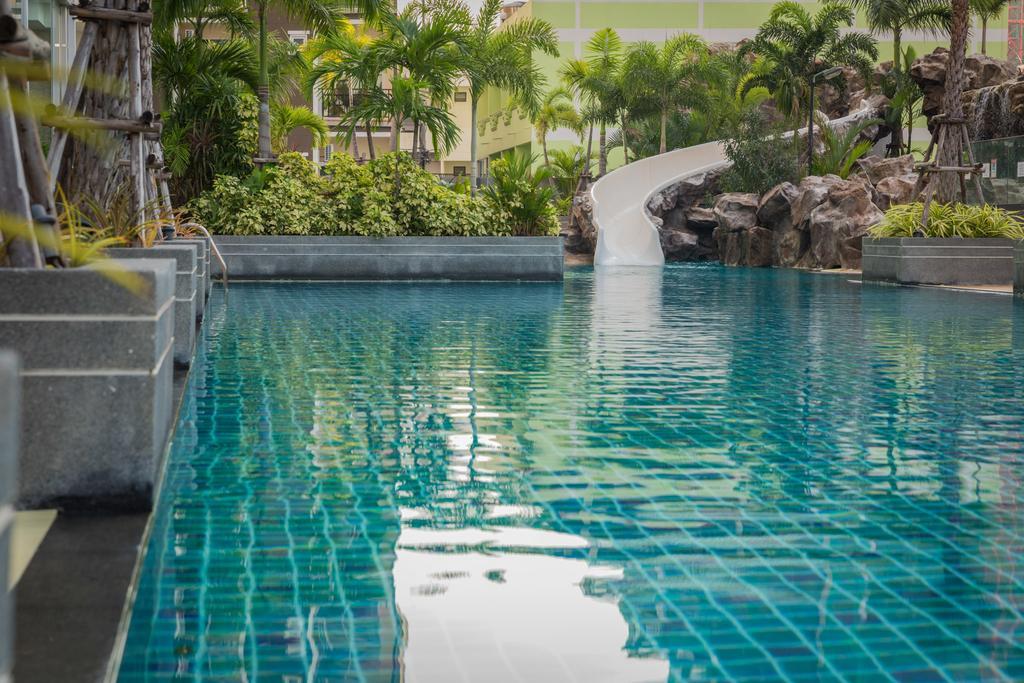 The Cliff Residence Condo Pattaya Luaran gambar