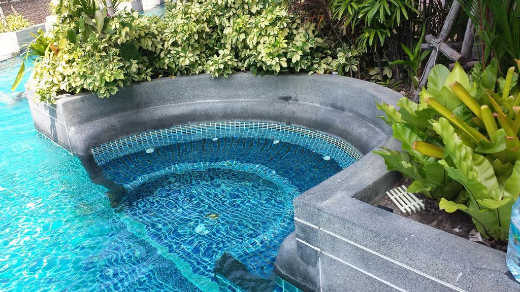 The Cliff Residence Condo Pattaya Luaran gambar